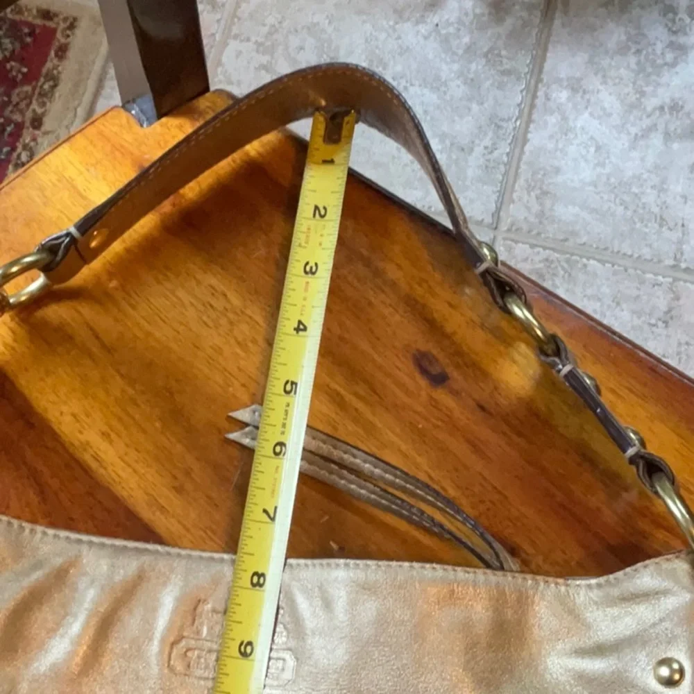 Awesome Coach gold hobo bag - Picture 14 of 14